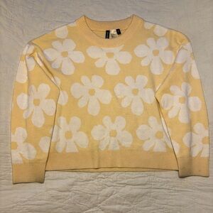 H&M Yellow and White Crew Neck Sweater with Floral Design